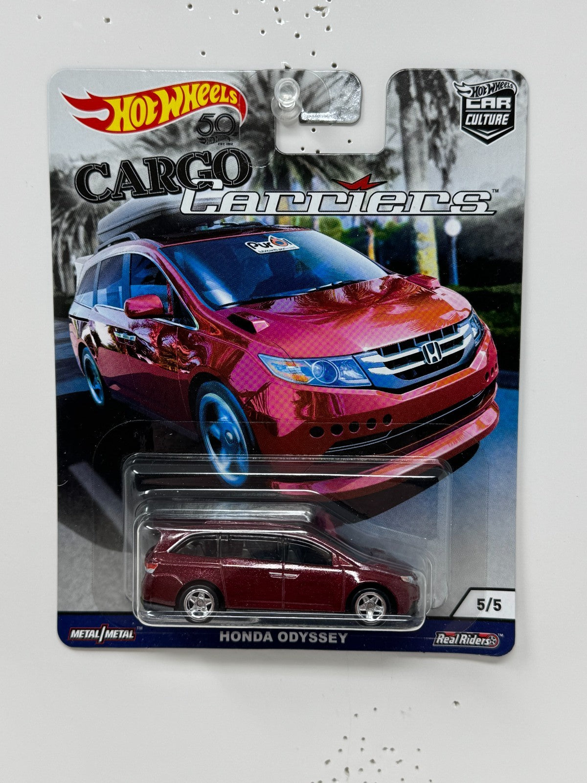 Hot Wheels Premium Cargo Carriers Honda Odyssey 1:64 Diecast