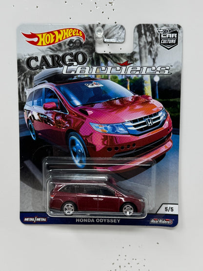 Hot Wheels Premium Cargo Carriers Honda Odyssey 1:64 Diecast