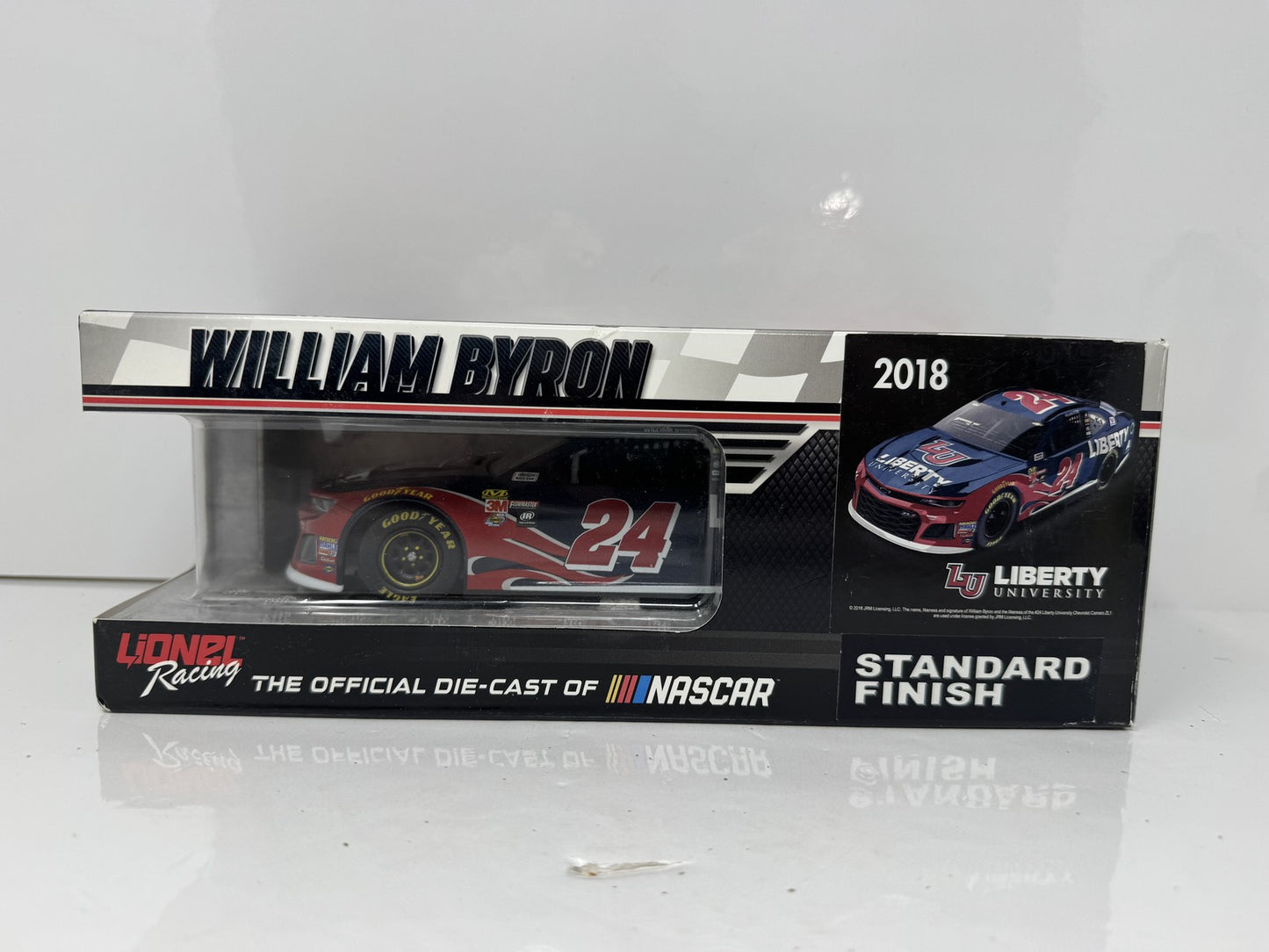 Lionel NASCAR William Byron #24 Liberty University 2018 Chev Camaro 1:24 Diecast