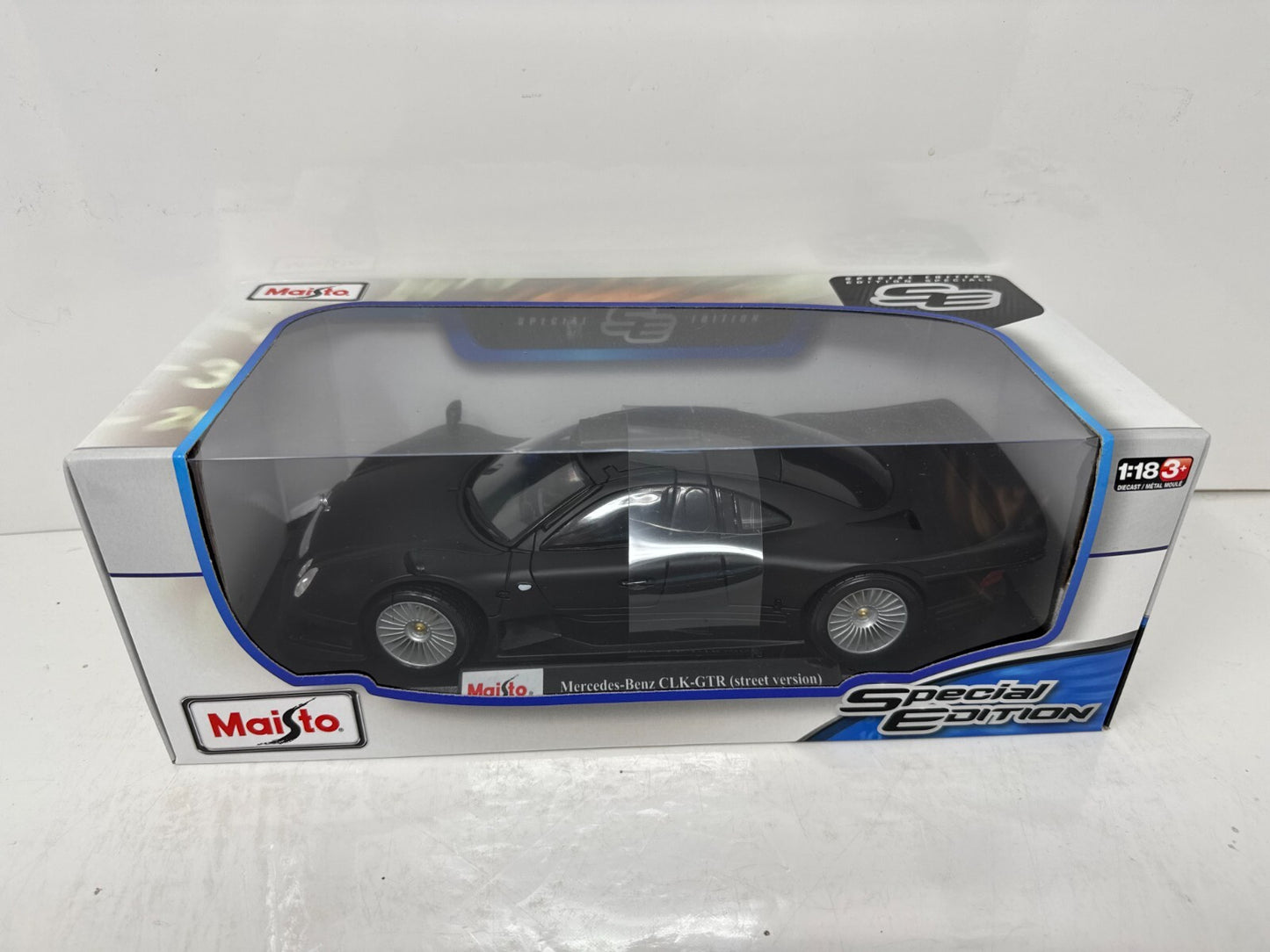 Maisto Mercedes-Benz CLK-GTR Street Version Special Edition 1:18 Diecast