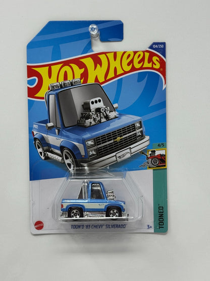 Hot Wheels Tooned Toon'D 1983 Chevy Silverado 1:64 Diecast