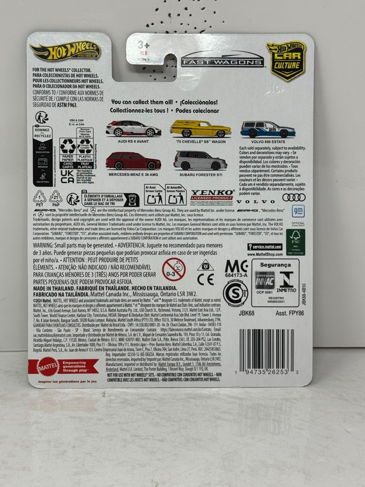 Hot Wheels Premium Fast Wagons Volvo 850 Estate 1:64 Diecast