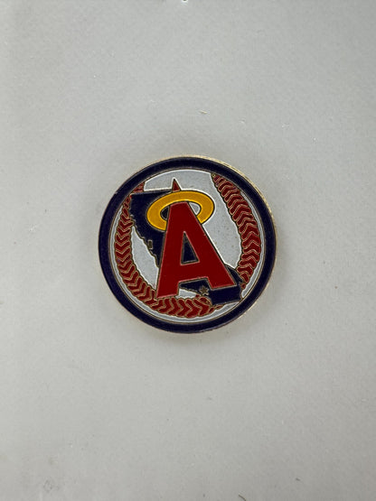 Los Angeles Angels Vintage MLB Team Logo Lapel Pin