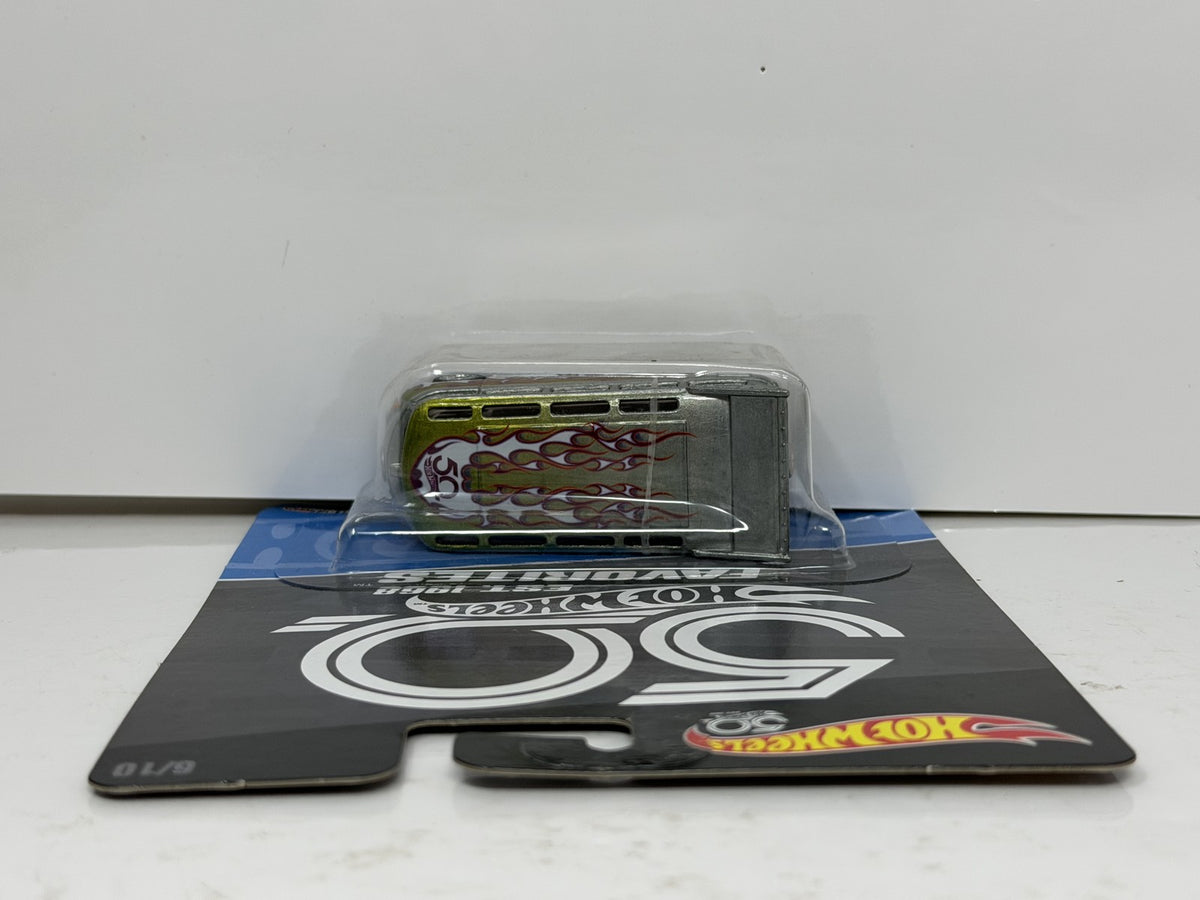 Hot Wheels 50th Favorites Volkswagen T1 Drag Bus 1:64 Diecast Real Riders
