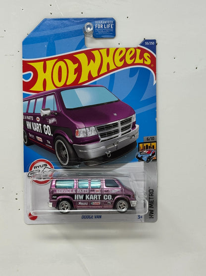 Hot Wheels Super Treasure Hunt Dodge Van HW Metro 1:64 Diecast