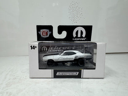 M2 Machines Mopar Direct Connection 1971 Dodge Challenger Funny Car 1:64 Diecast