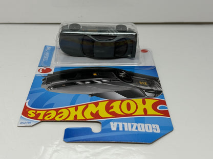 Hot Wheels HW J-Imports Nissan Skyline GT-R (BCNR33) Godzilla JDM 1:64 Diecast