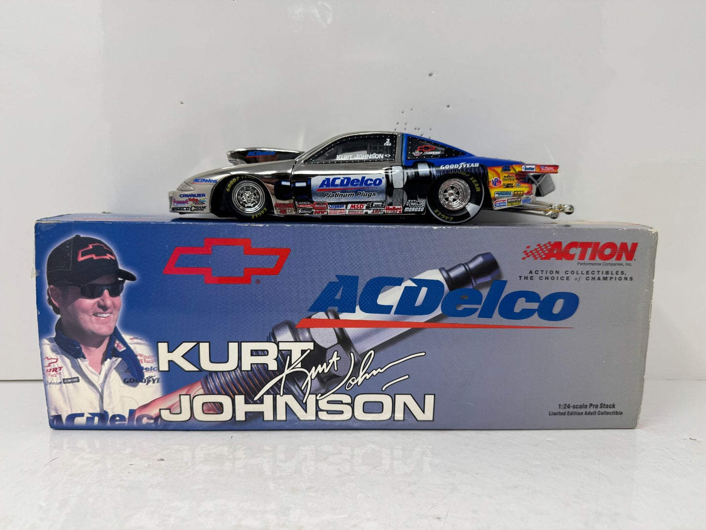 Action NHRA Kurt Johnson ACDelco 2001 Cavalier Pro Stock 1:24 Diecast