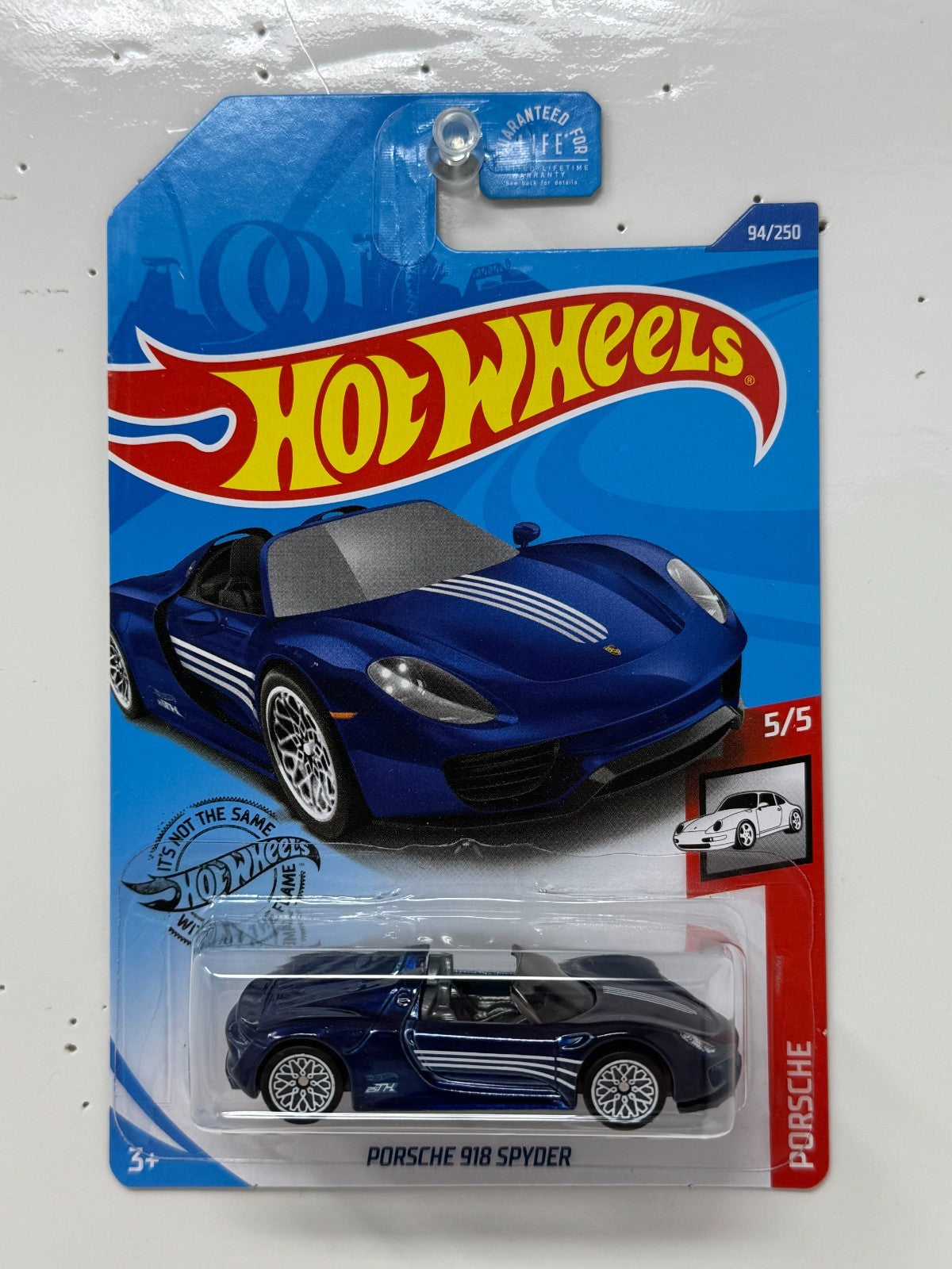 Hot Wheels Super Treasure Hunt 2015 Porsche 918 Spyder HW Exotics 1:64 Diecast