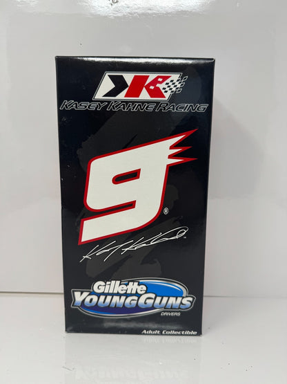 ADC Kasey Kahne #9 Budweiser Gillette Young Guns Dirt Car 1:24 Diecast