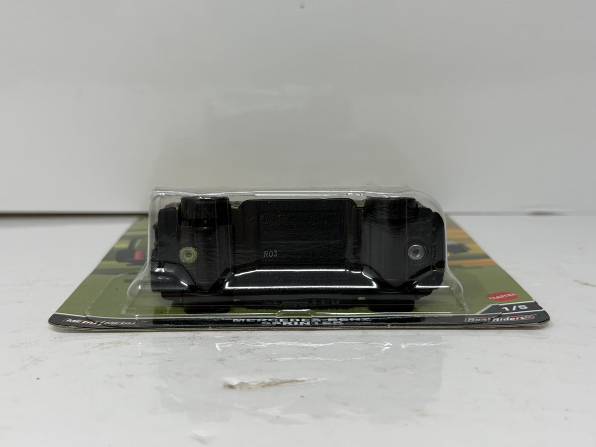 Hot Wheels Premium Deutschland Design Mercedes-Benz Sprinter 1:64 Diecast