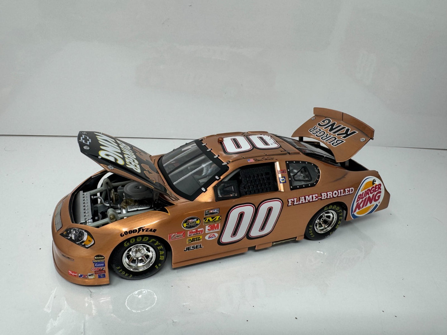 Team Caliber Bill Elliott #00 Burger King 2006 Monte Carlo Copper 1:64 Diecast