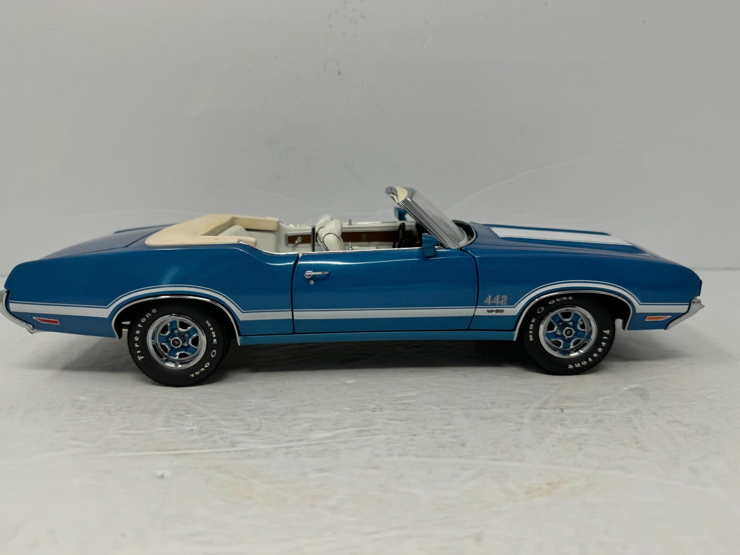 Exact Detail Replicas 1972 Oldsmobile 442 W-30 1:18 Diecast 458/ 2000