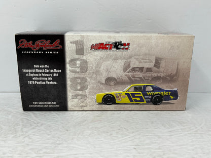 Action Nascar #15 Dale Earnhardt Sr. Wrangler Jean GM Dealers 1:24 Diecast