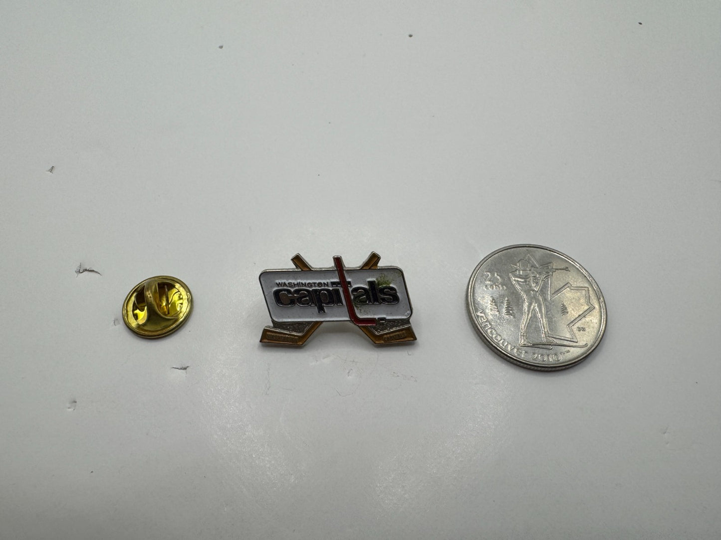 Washington Capitals Logo NHL Hockey Lapel Pin V2