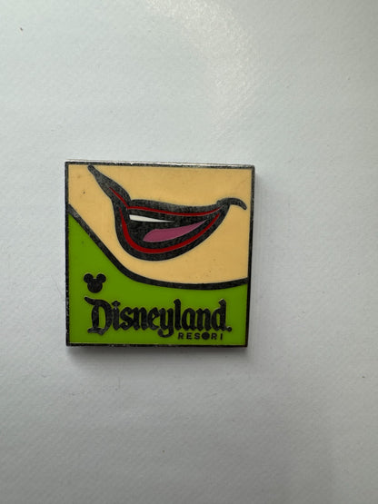 DLR Disney Tinker Bell Just Got Happier Hidden Mickey Trading Pin DC2S11