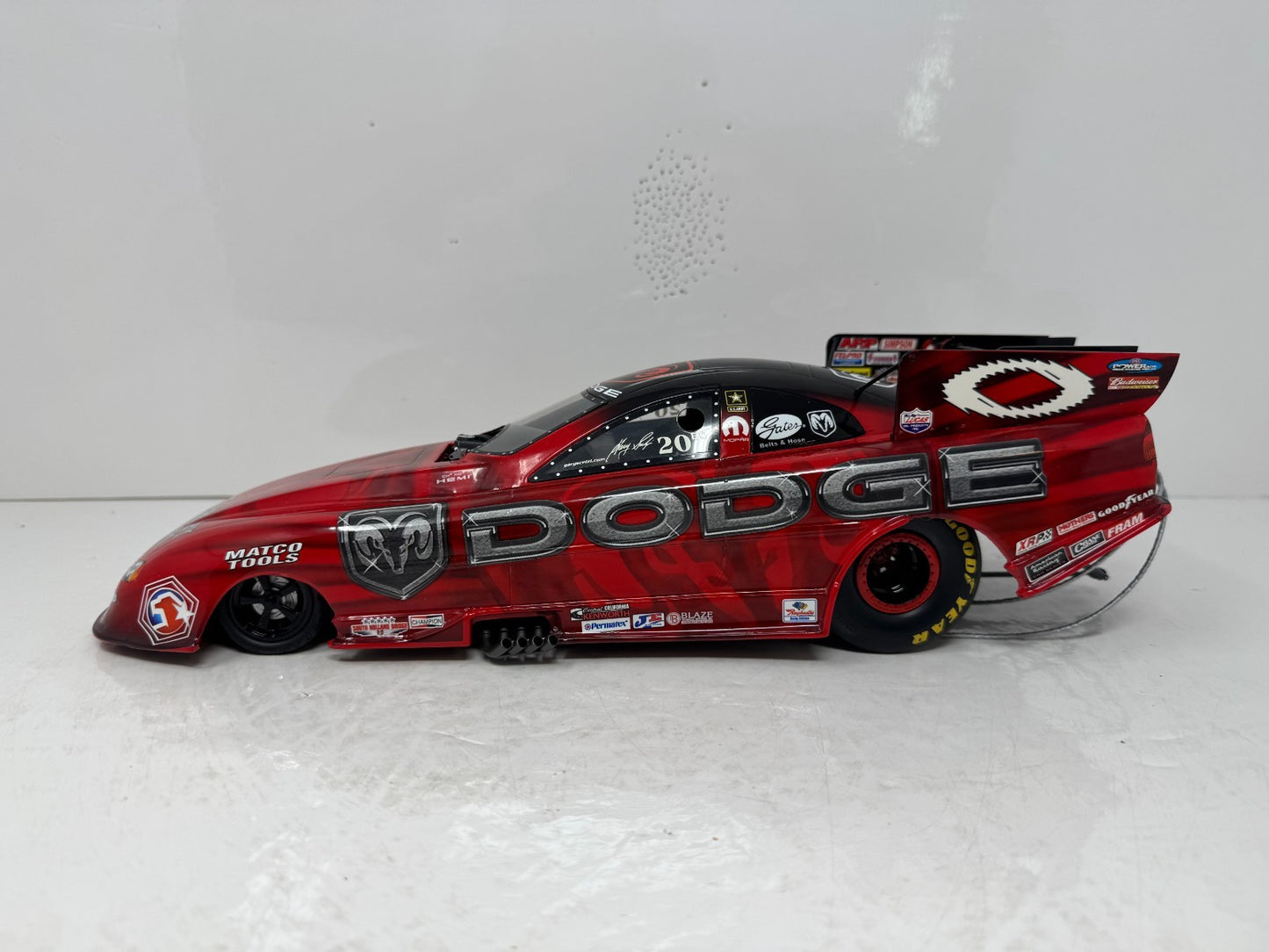 Milestone Gary Scelzi NHRA Dodge Dealer Dodge Funny Car 1:16 Scale