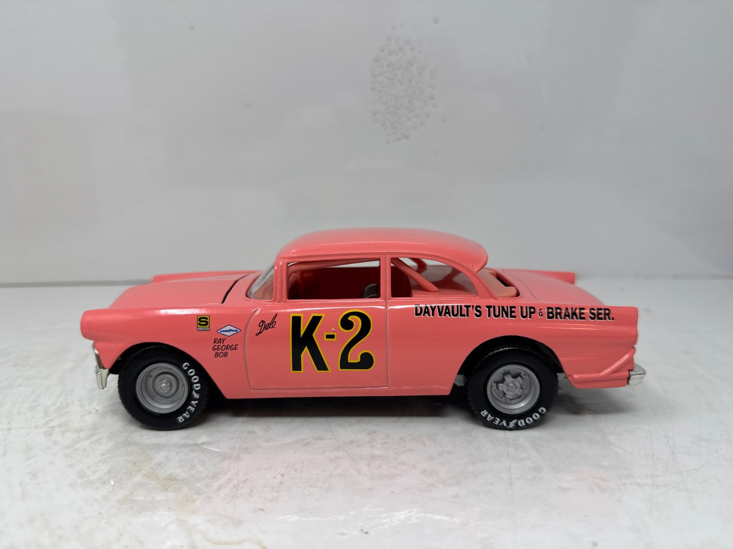 Action Nascar RCCA Dale Earnhardt K-2 1956 Ford Victoria BANK 1:24 Diecast