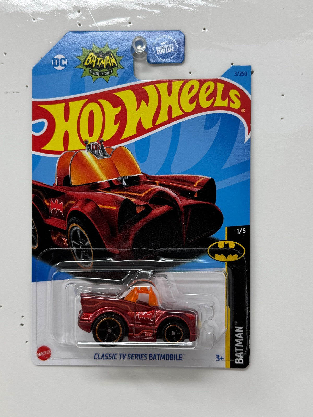 Hot Wheels Super Treasure Hunt Classic TV Series Batmobile 1:64 Diecast