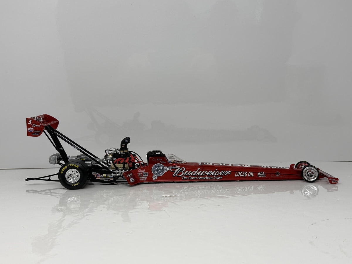 Action NHRA Bernstein Budweiser Top Fuel Dragster 1:24 Diecast Liquid Color