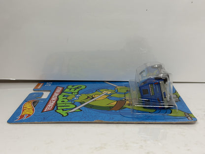 Hot Wheels Hot Wheels Teenage Mutant Ninja Turtles Leonardo '70 Van 1:64 Diecast