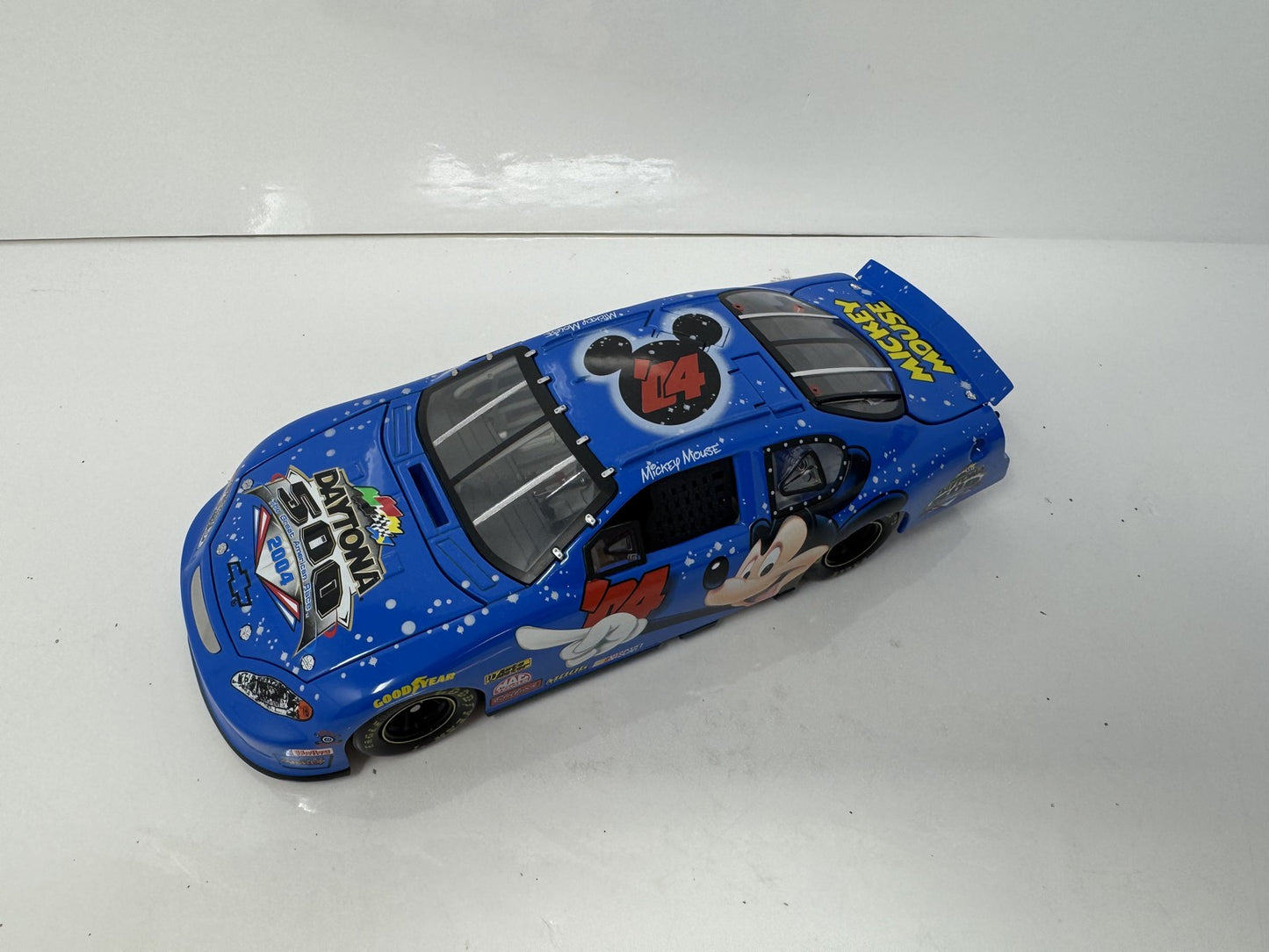 Team Caliber Nascar 2004 Daytona 500 Mickey Mouse Monte Carlo 1:24 Diecast