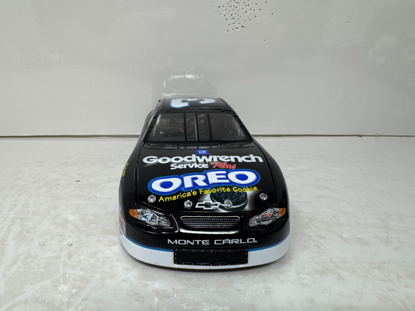 Action Nascar #3 Dale Earnhardt Oreo GM Goodwrench 2001 Monte Carlo 1:24 Diecast