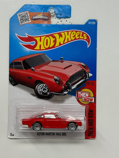 Hot Wheels Then And Now 1963 Aston Martin DB5 1:64 Diecast Red