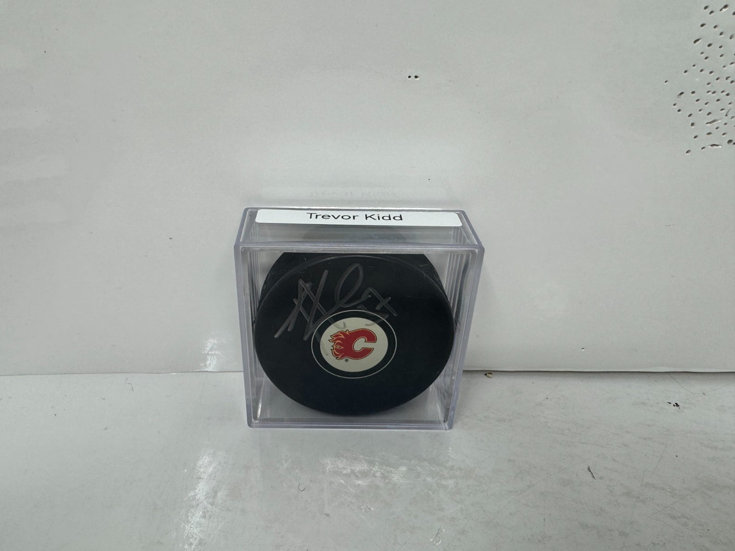 Trevor Kidd Calgary Flames Signed NHL Autograph Puck Silver Auto