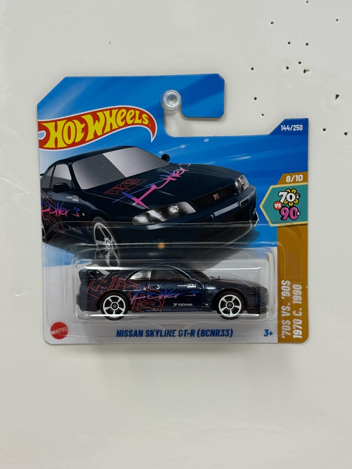 Hot Wheels 70s vs. 90s Nissan Skyline GT-R BCNR33 1:64 Diecast Short Card