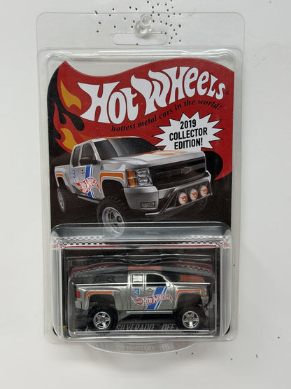 Hot Wheels 2019 Collector Edition Chevy Silverado Off Road Mail In 1:64 Diecast