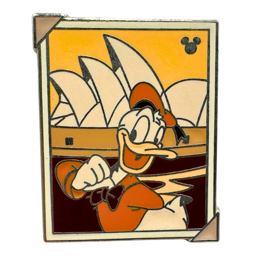 DLR Disney Donald Sydney Opera House World Snapshots Trading Pin DC2S10