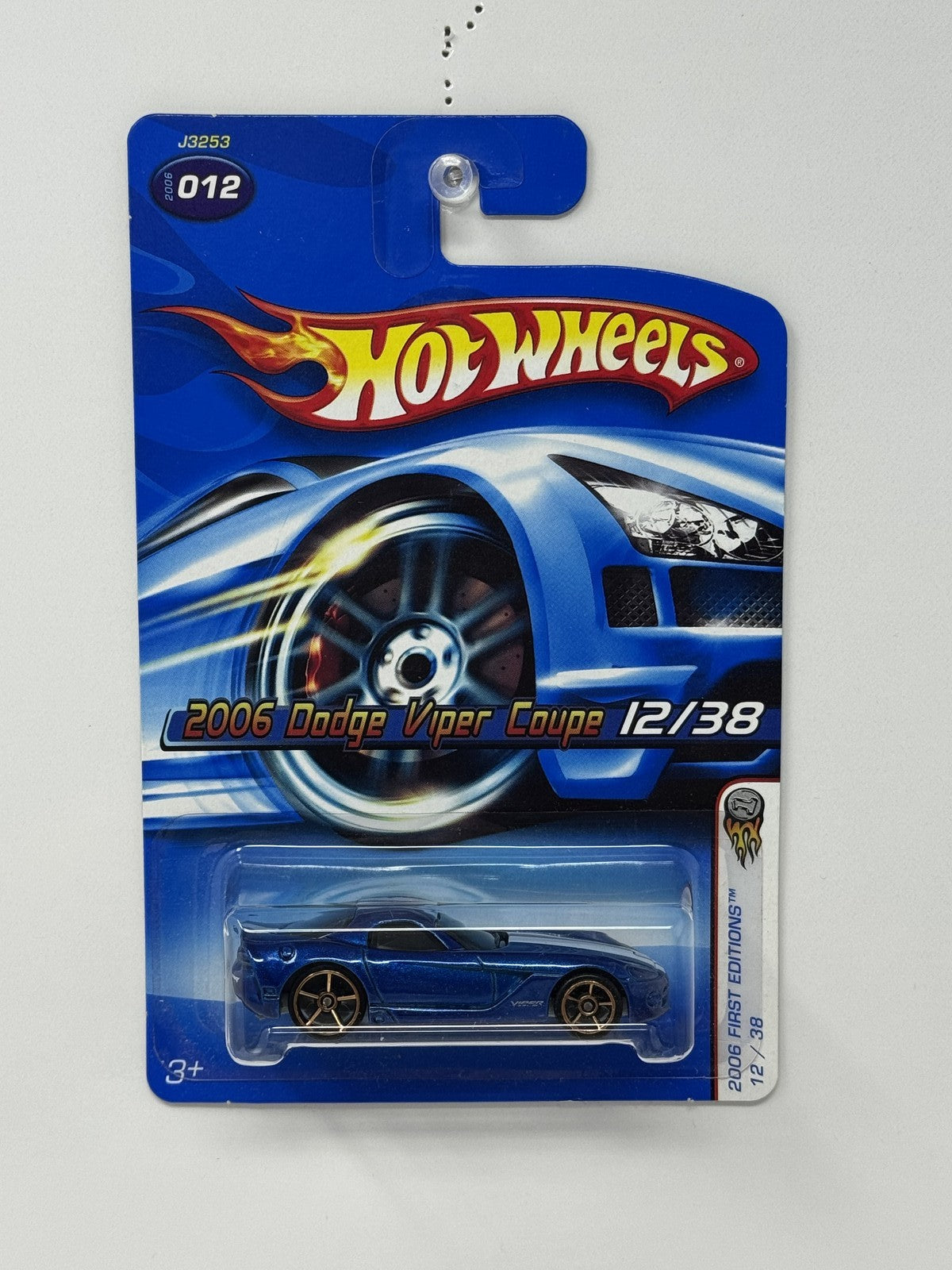 Hot Wheels 2006 First Editions 2006 Dodge Viper Coupe 1:64 Diecast