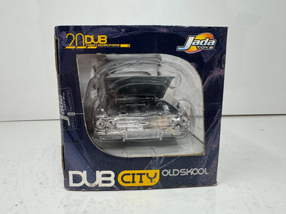 Jada Dub City 2002 Cadillac Escalade 1:24 Diecast KMC Wheels 20 Inch SS Rims