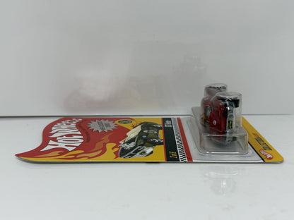 Hot Wheels Neo-Classics 1963 Corvette Series 3 1:64 Diecast 3410/10500