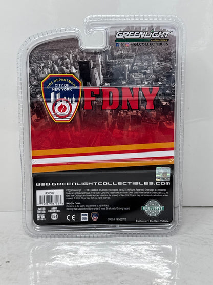 Greenlight FDNY 1987 Ford F-350 Mini Pumper Fire Truck 1:64 Diecast