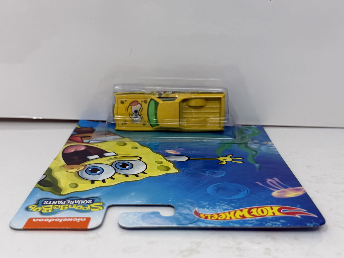 Hot Wheels SpongeBob SquarePants 1972 Ford Ranchero 1:64 Diecast Real Riders