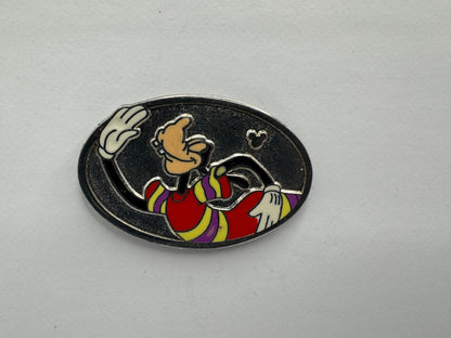 WDW Disney Swimming Goofy Shorts Sport Hidden Mickey Trading Pin DC2S8