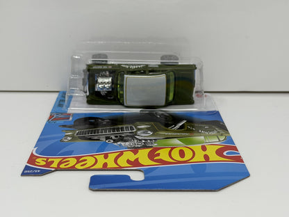 Hot Wheels Chevy Bel Air 1955 Chevy Bel Air Gasser Green 1:64 Diecast