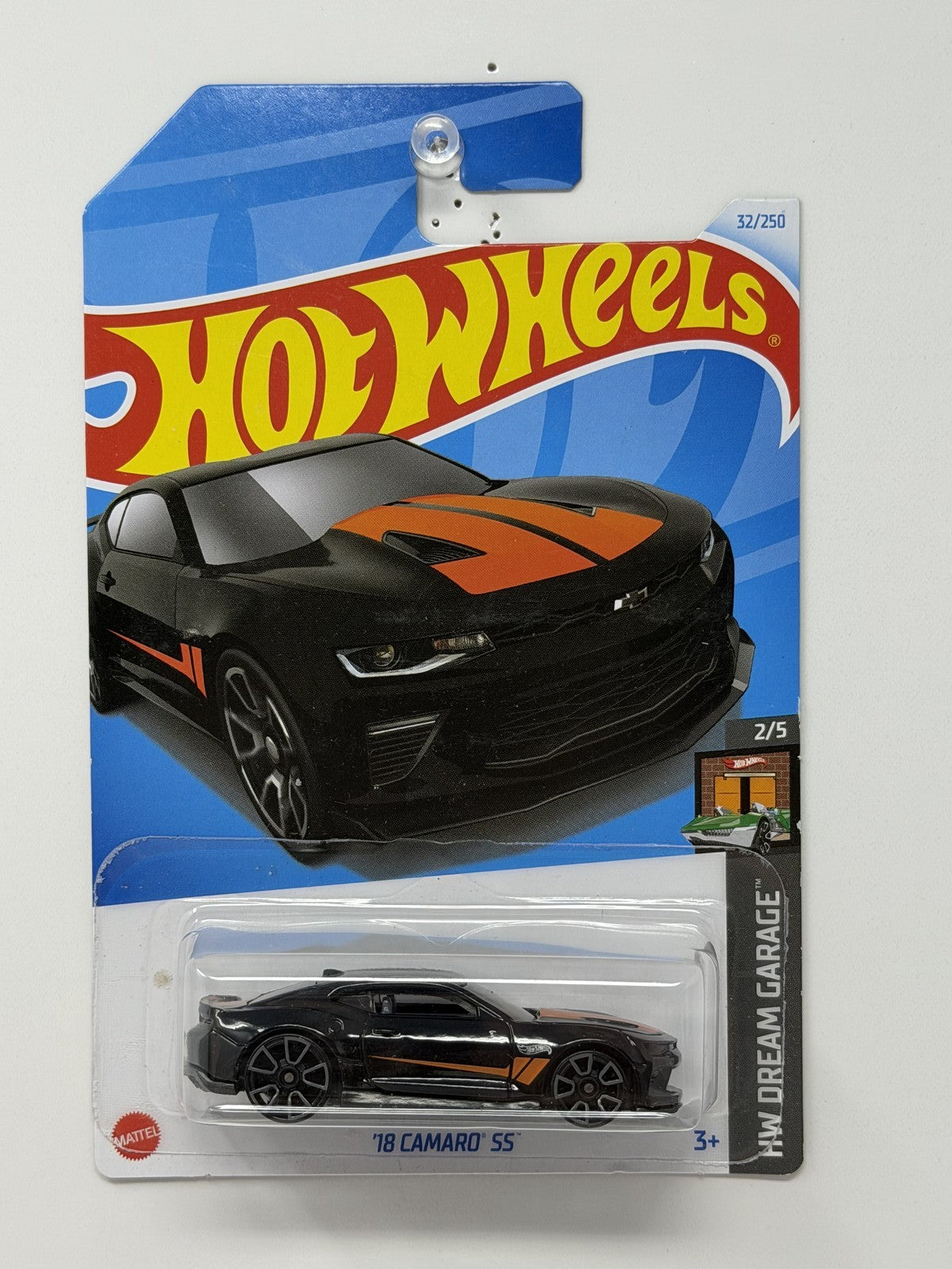 Hot Wheels HW Dream Garage 2018 Chevrolet Camaro SS 1:64 Diecast Black