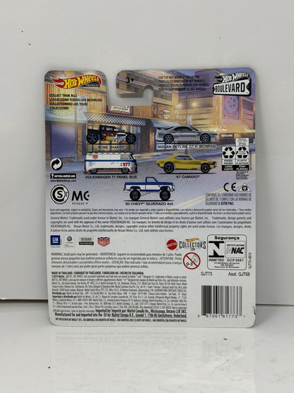 Hot Wheels Premium Boulevard #2 Nissan Skyline GT-R BCNR33 1:64 Diecast