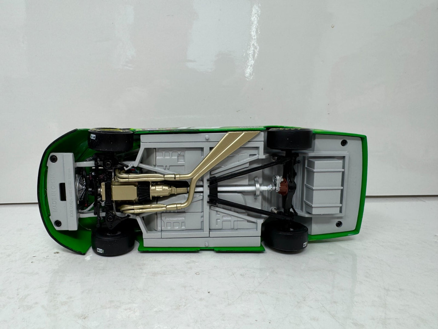 Action Nascar #19 Jeremy Mayfield Mountain Dew 2002 Dodge Intrepid 1:24 Diecast