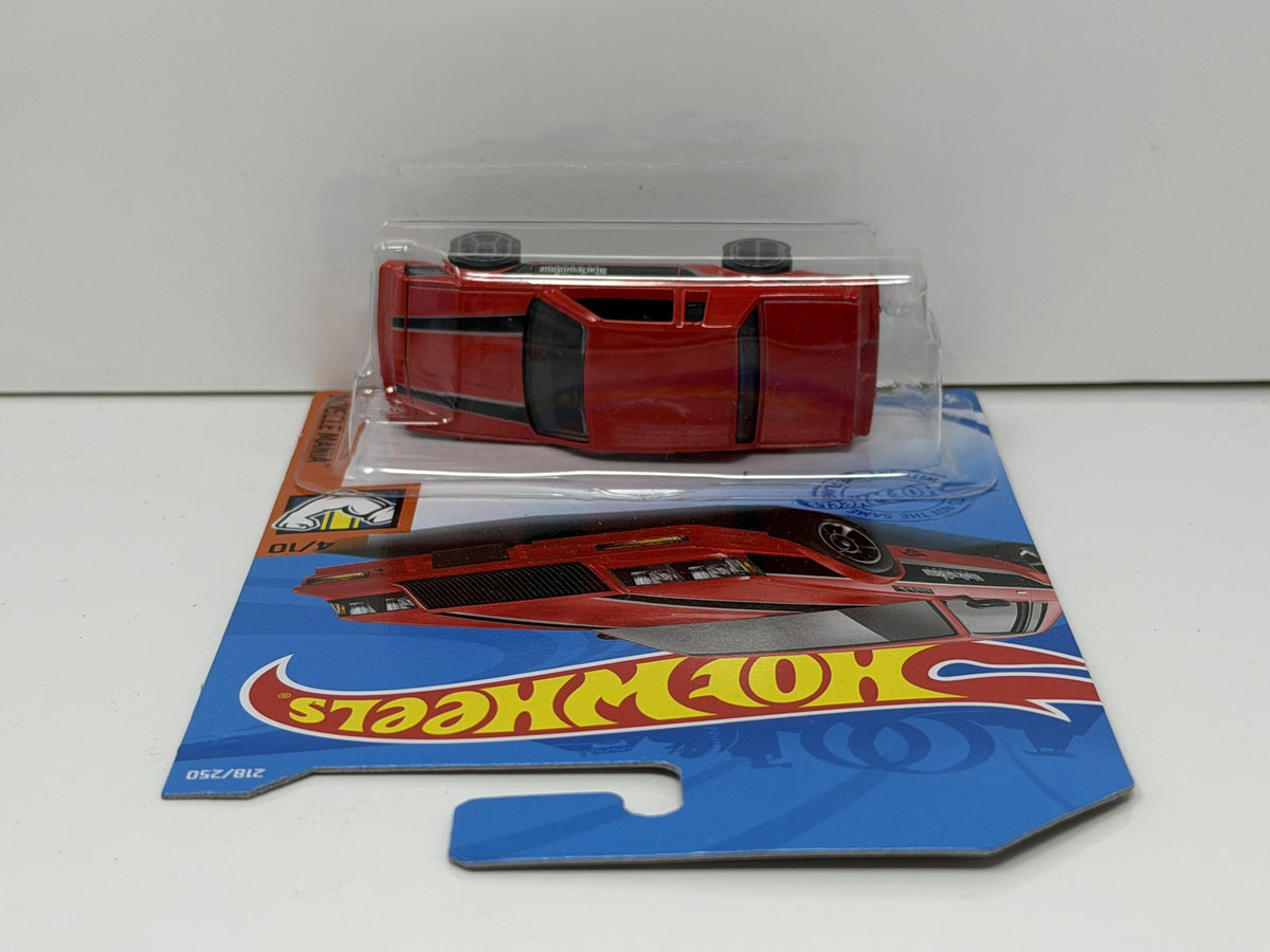 Hot Wheels Muscle Mania 1987 Buick Regal GNX 1:64 Diecast Red