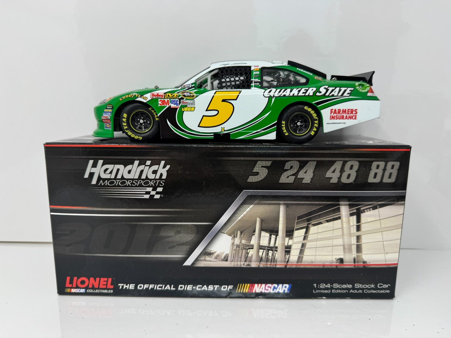 Lionel NASCAR Kasey Kahne #5 Quaker State 2012 Chevrolet Impala 1:24 Diecast