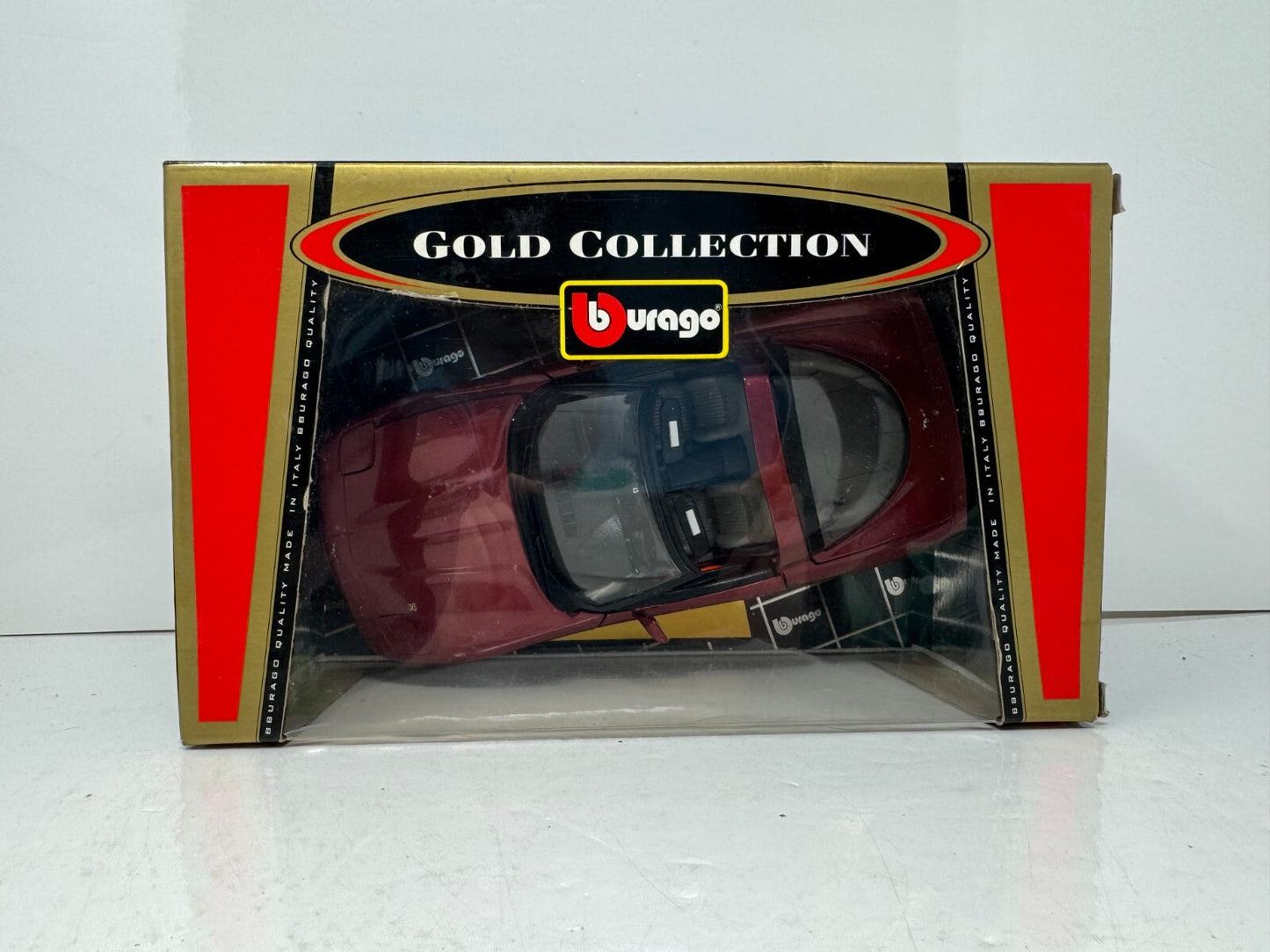Bburago 1998 Chevrolet Corvette Coupe Targa Gold Collection 1:18 Diecast