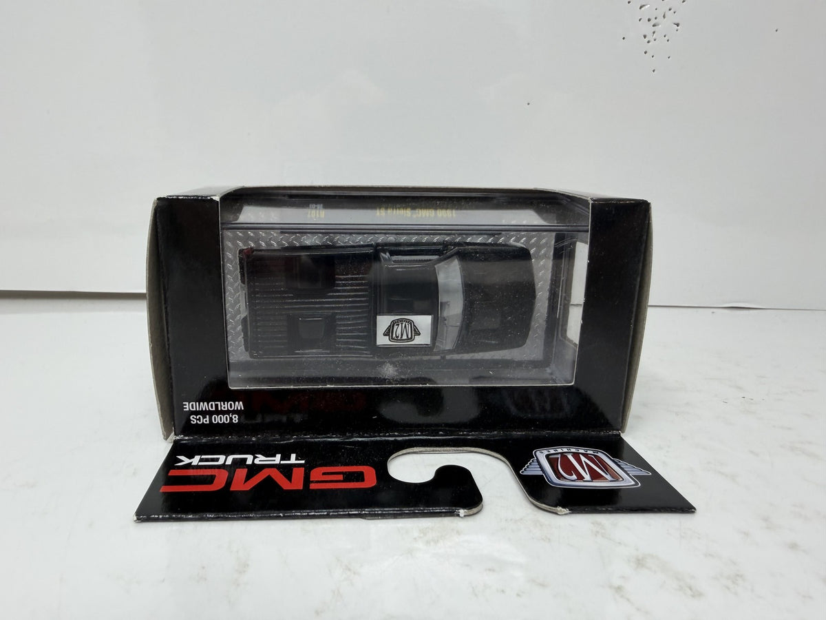 M2 Machines GMC 1990 GMC Sierra GT Truck 1:64 Diecast