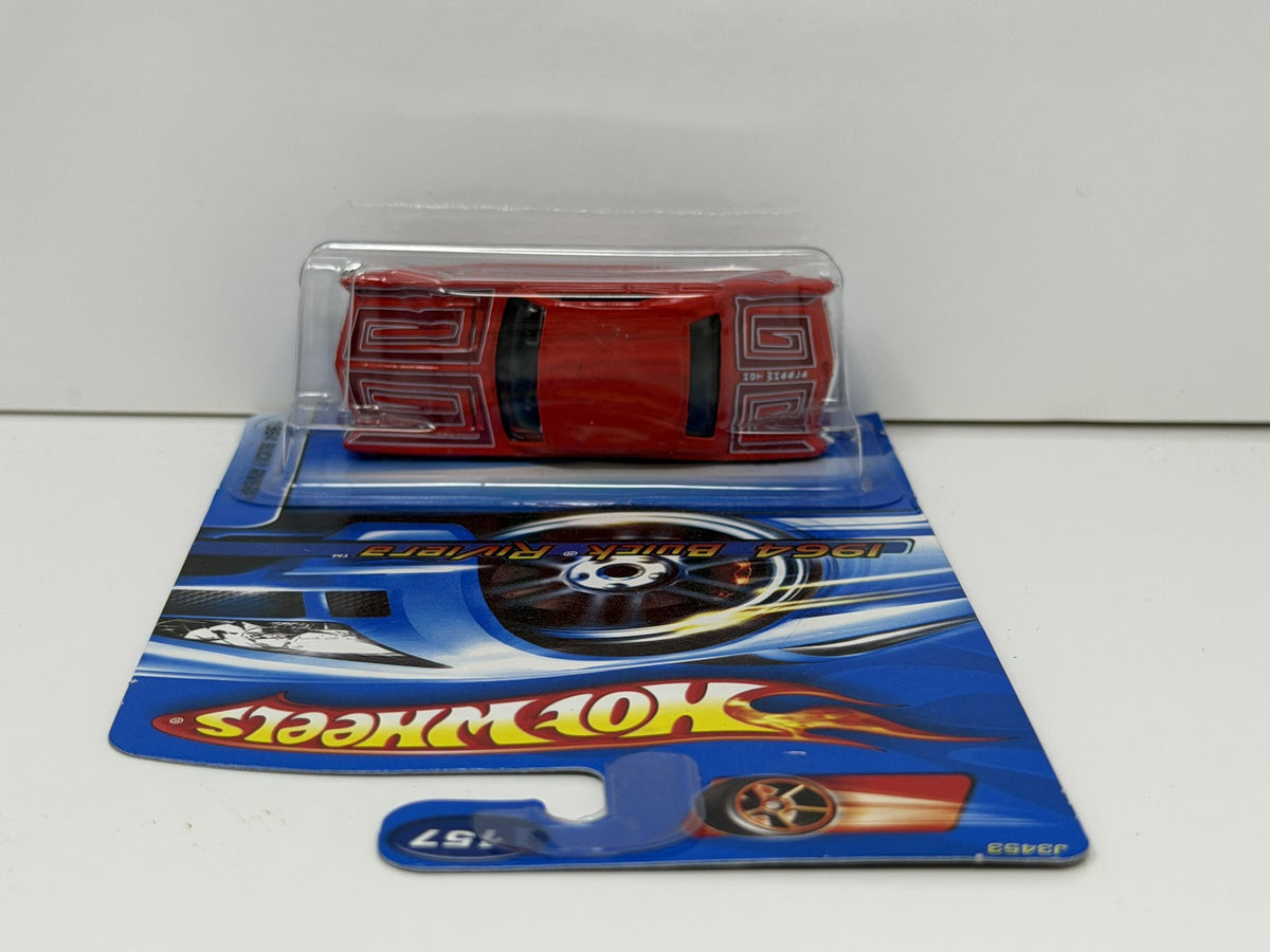 Hot Wheels 1964 Buick Riviera 1:64 Diecast Red