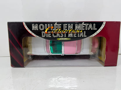 Yat Ming Road Signature 1955 Ford Fairlane Crown Victoria 1:18 Diecast