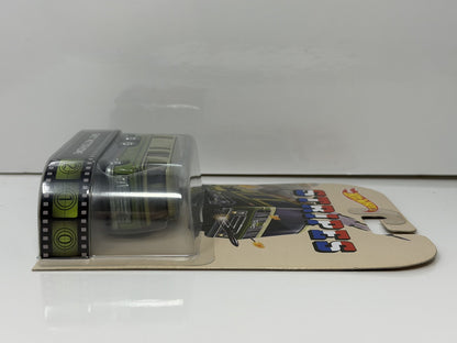 Hot Wheels Retro Entertainment Stripes GMC Motorhome 1:64 Diecast