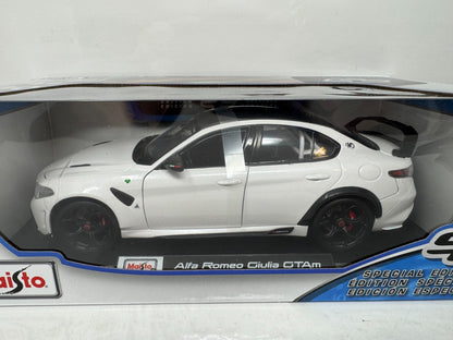 Maisto Alfa Romeo Giulia GTAm Special Edition 1:18 Diecast